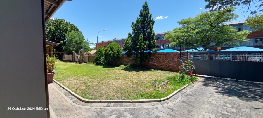 4 Bedroom Property for Sale in Protea Park North West